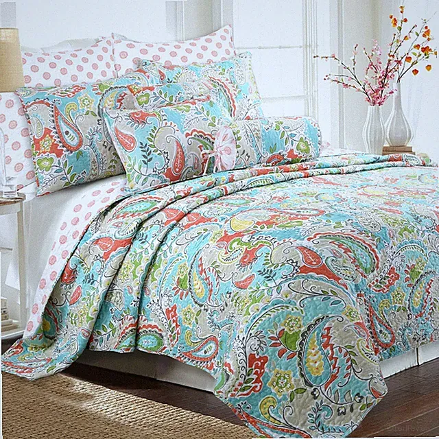 Mirage Paisley Reversible Quilt Set, Bedspread, Coverlet, Daybed Set
